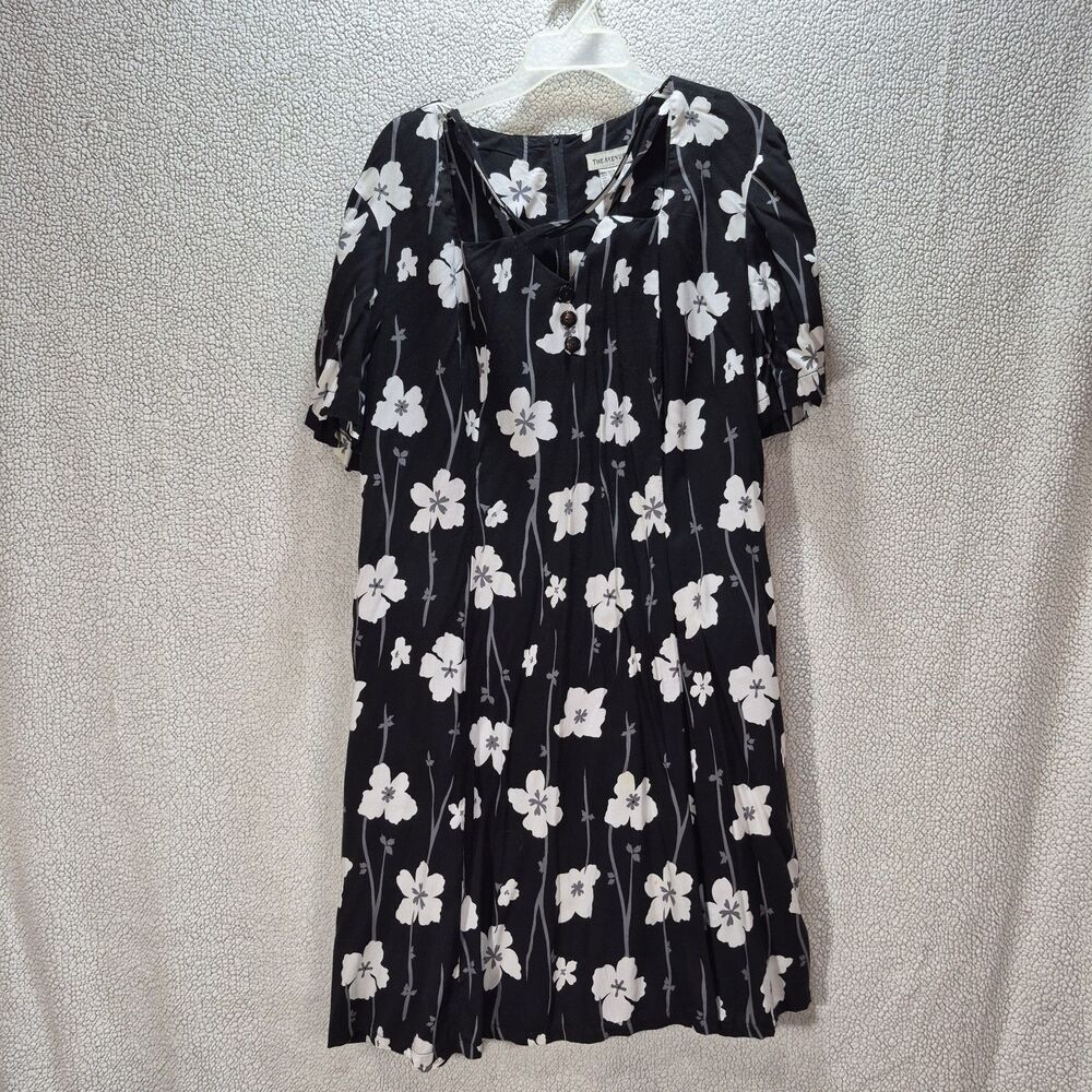 The Avenue Women's Plus Size Black Zip Up Dress With White Flower Size 18